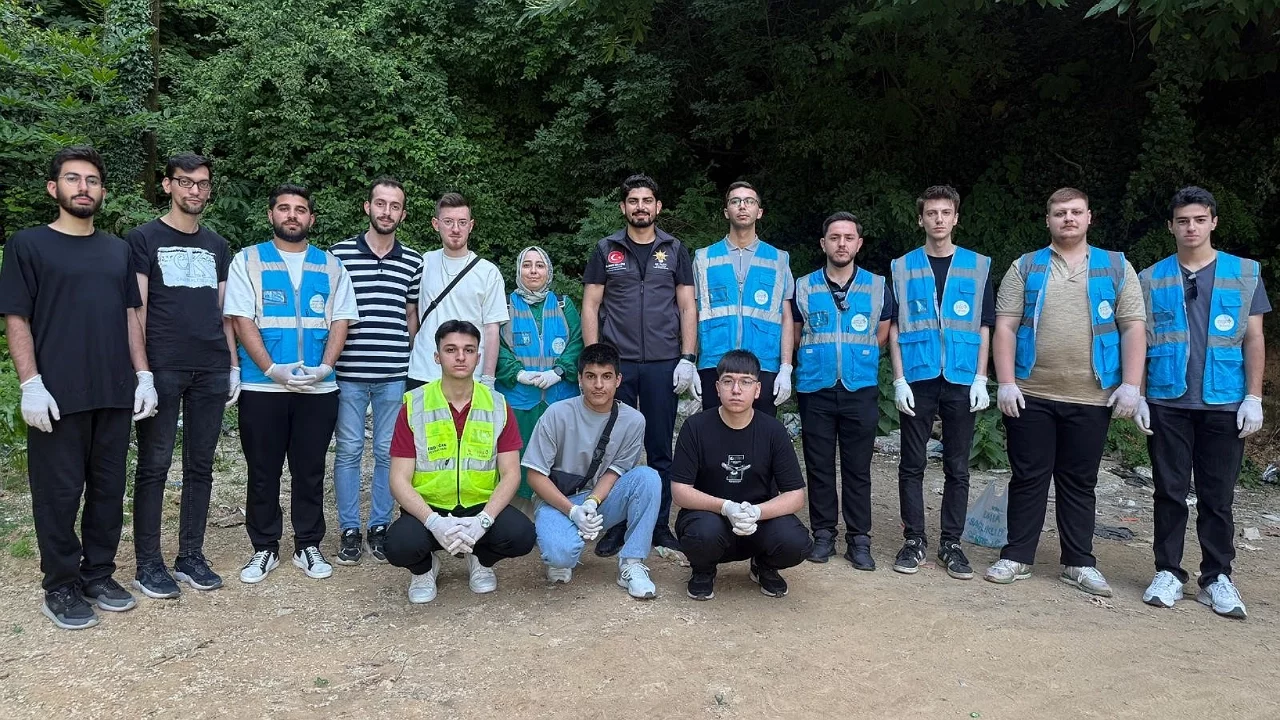 Osmangazi Gençlik Kolları'ndan çevre haftası etkinliği