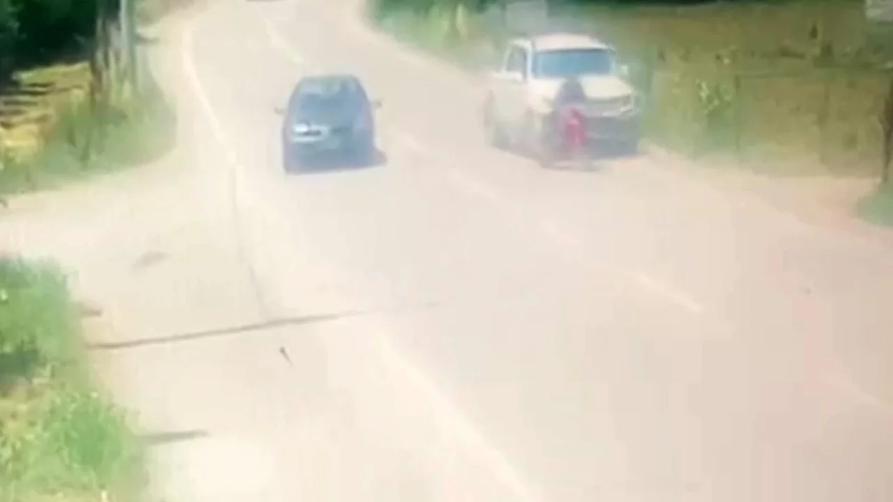 Bursa'da motosiklet ile kamyonet çarpıştı: 1 ağır yaralı