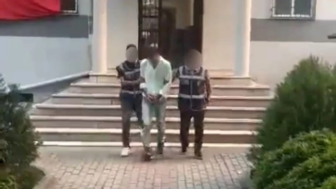 Bursa'da uyuşturucu operasyonu: Aranan hükümlüler de yakalandı