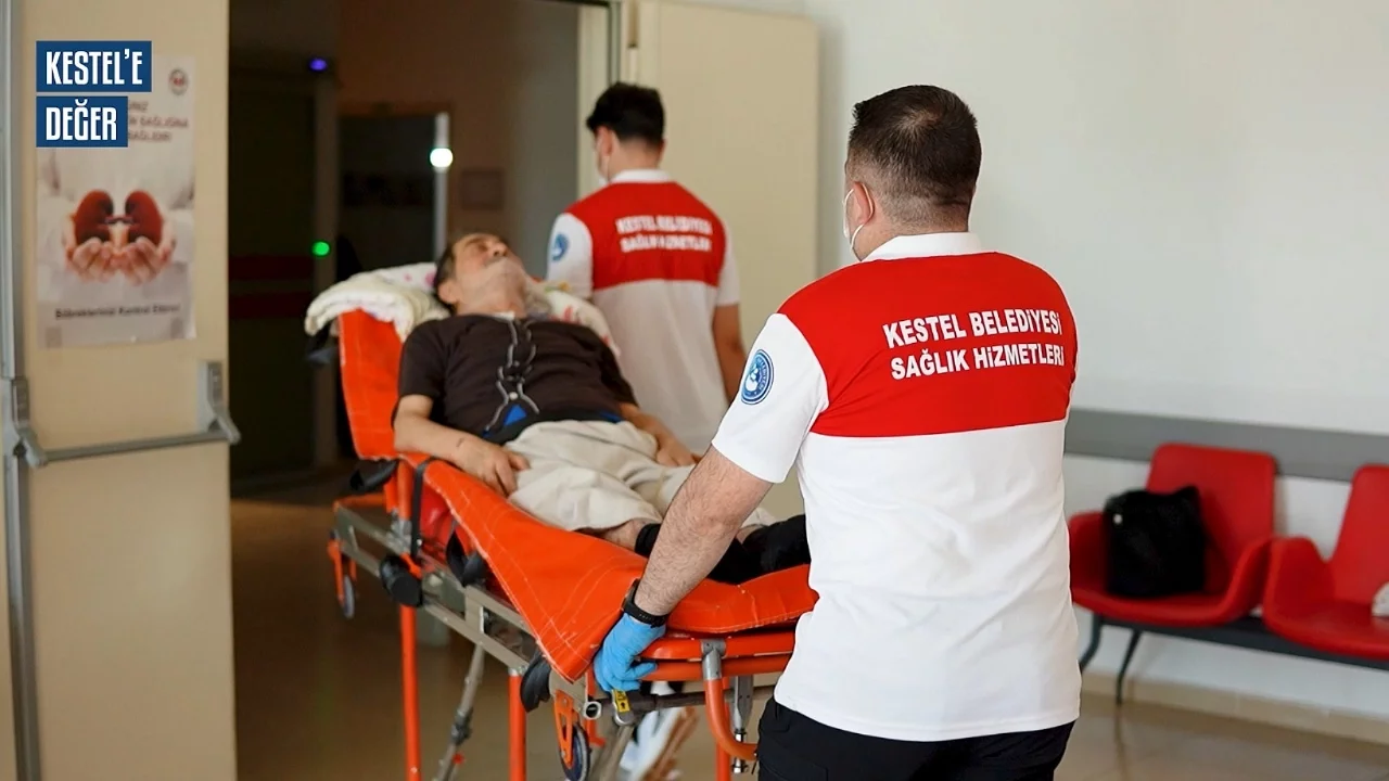 Kestel Belediyesi'nden Sağlığa Kesintisiz Destek: Ücretsiz Hasta Nakil Ambulansı Hizmeti