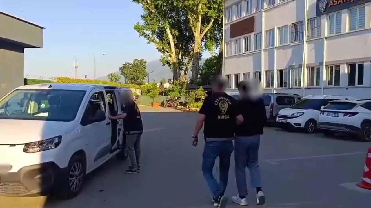 Bursa'da nefes kesen operasyon: 150 saatlik görüntüyle çalıntı araçlar bulundu