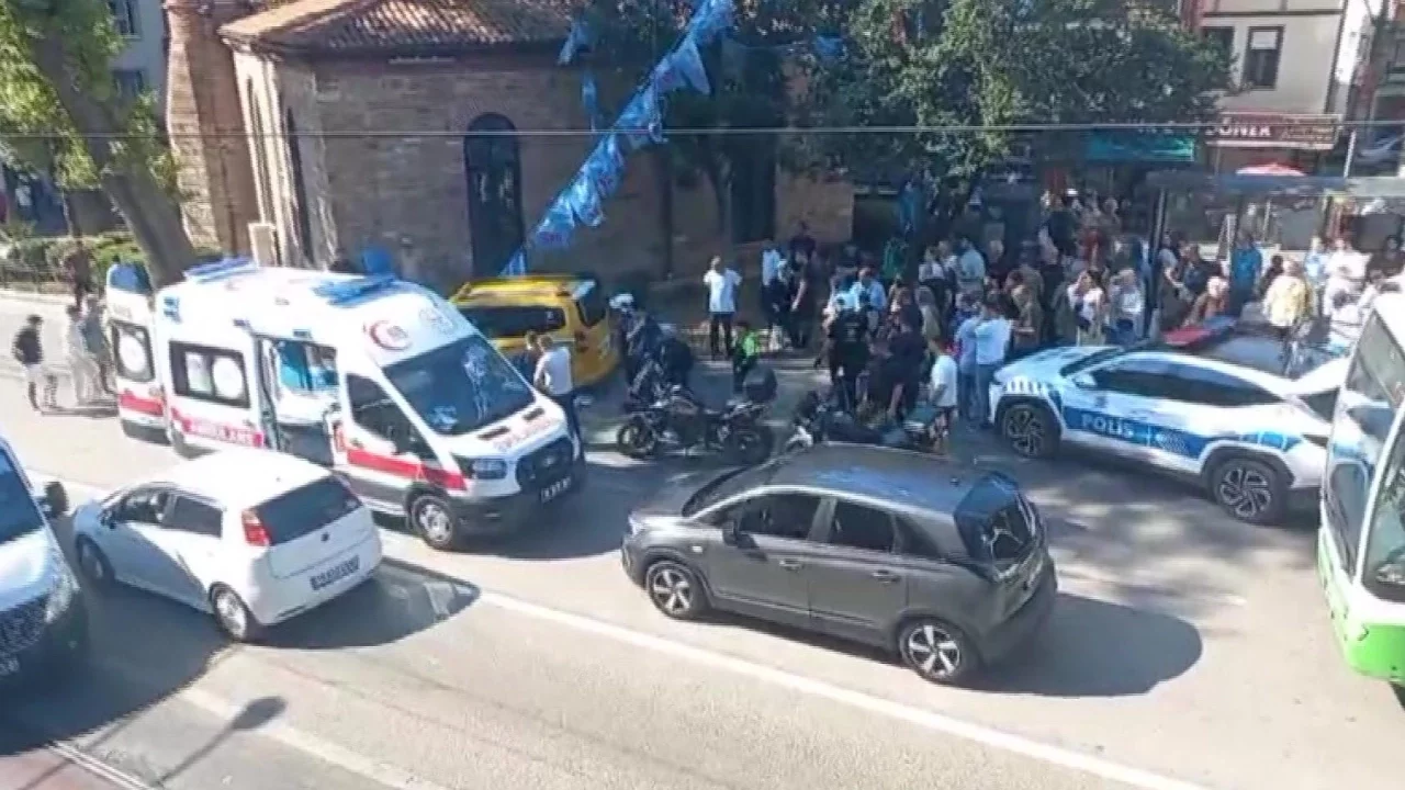 Bursa'da taksinin altında kalan avukat ağır yaralandı