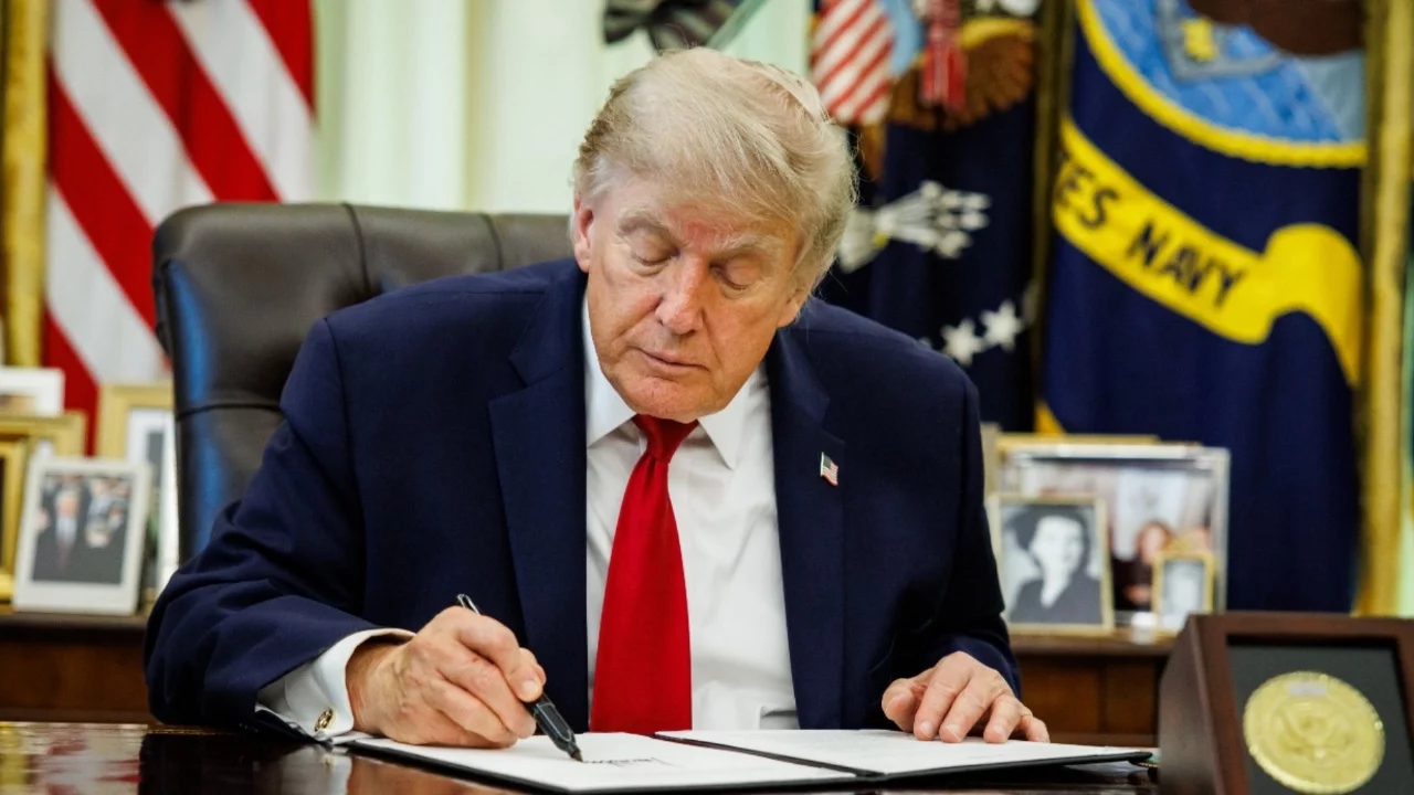 ABD Yüksek Mahkemesi'nden Trump'a doğumla vatandaşlık darbesi