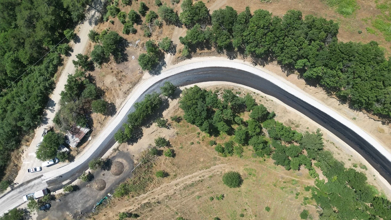 Büyükşehir, Osmangazi'nin Dağakça yolunu yeniledi