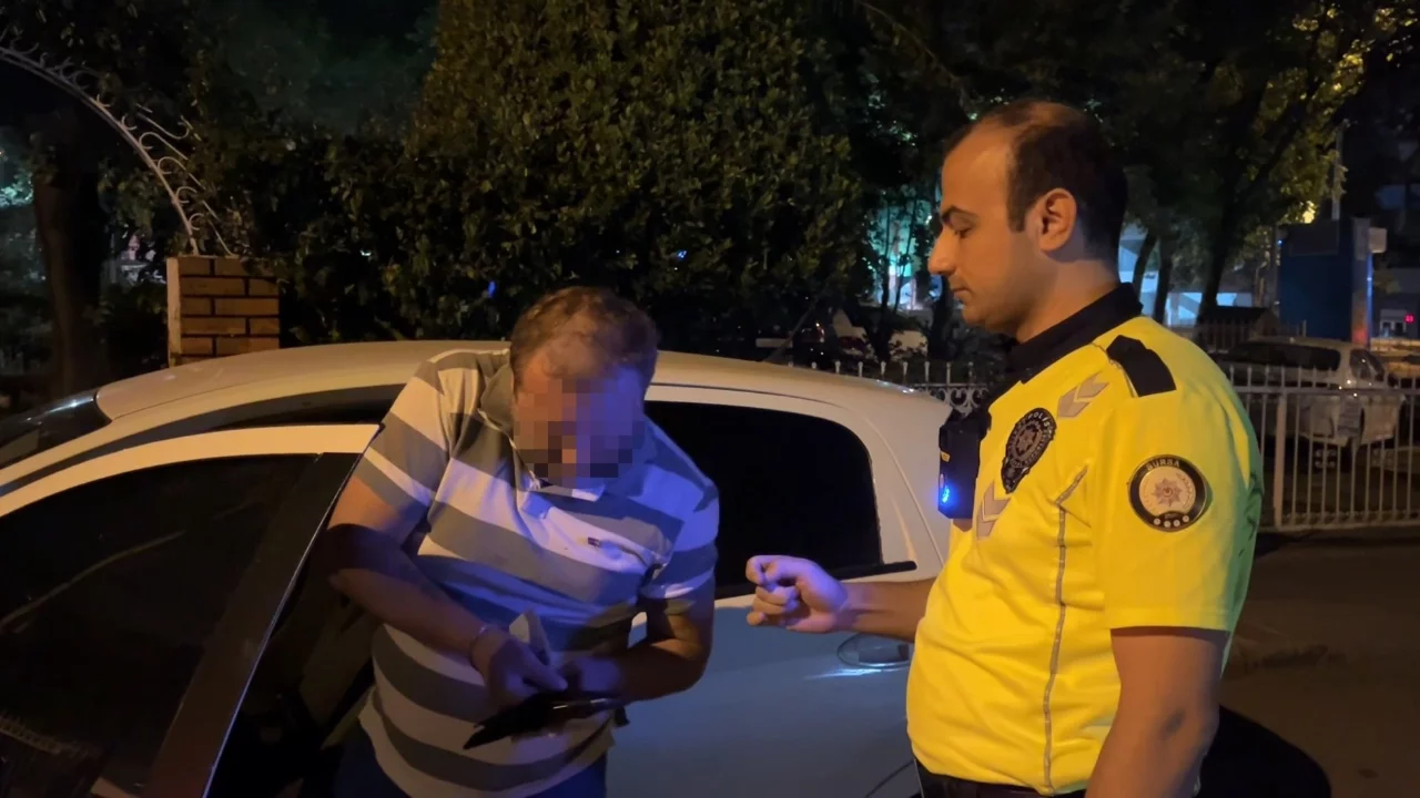 Bursa'da alkol uygulamasında ilginç anlar: "Sigara almaya geldim"