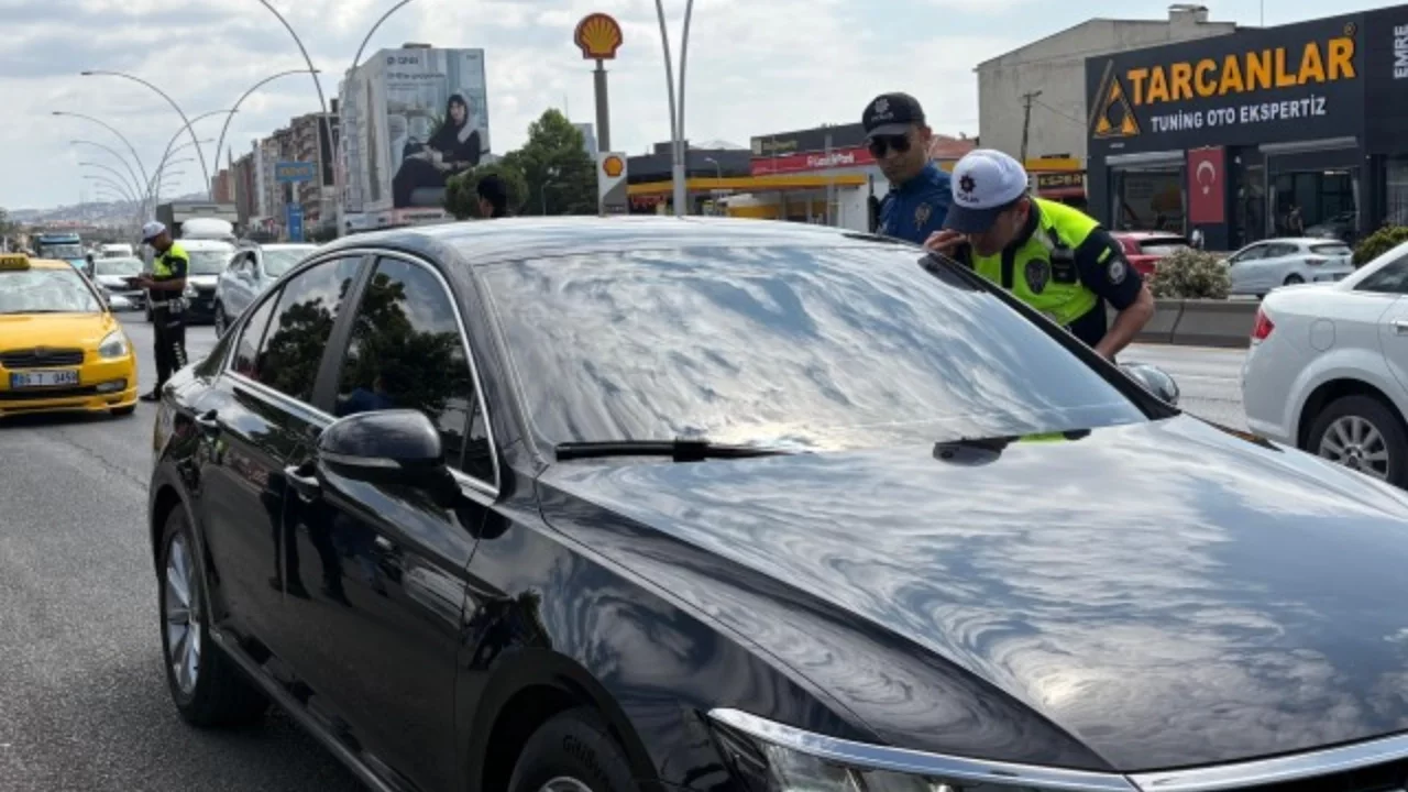 NATO Zirvesi öncesi trafik denetimleri sürüyor