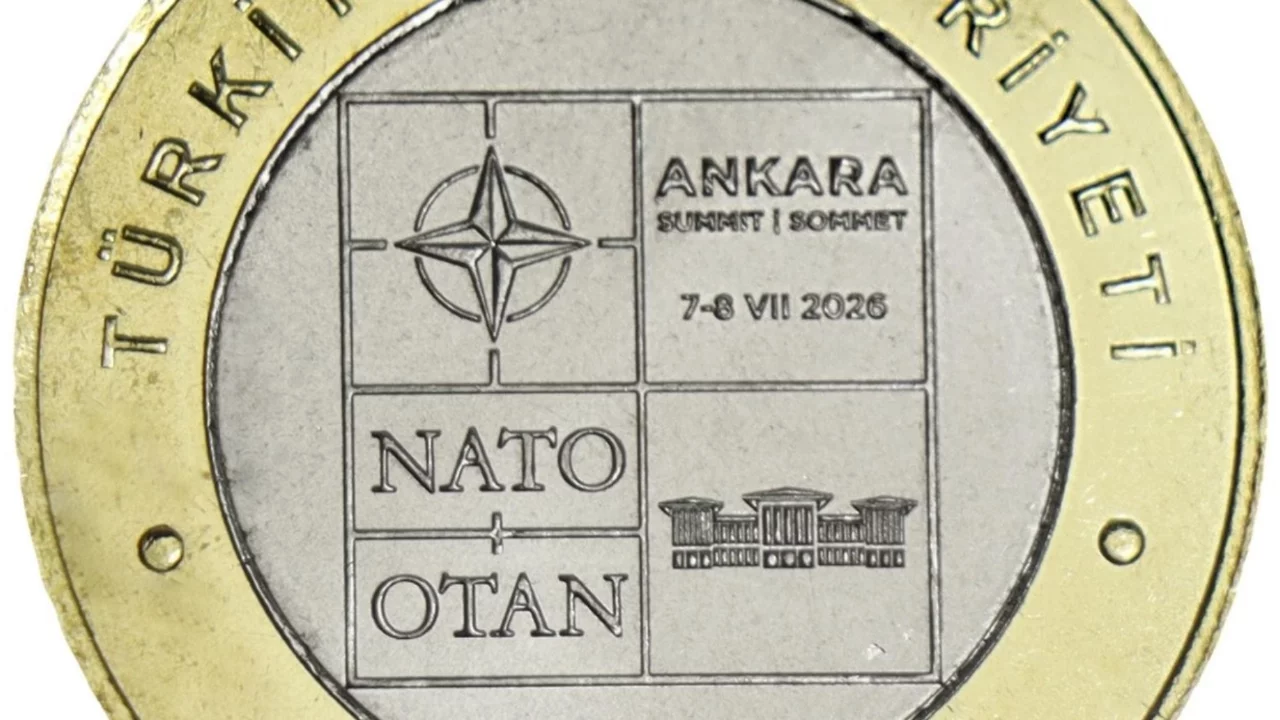 Bursa'da NATO Zirvesi anısına 5 liralık hatıra parası basıldı