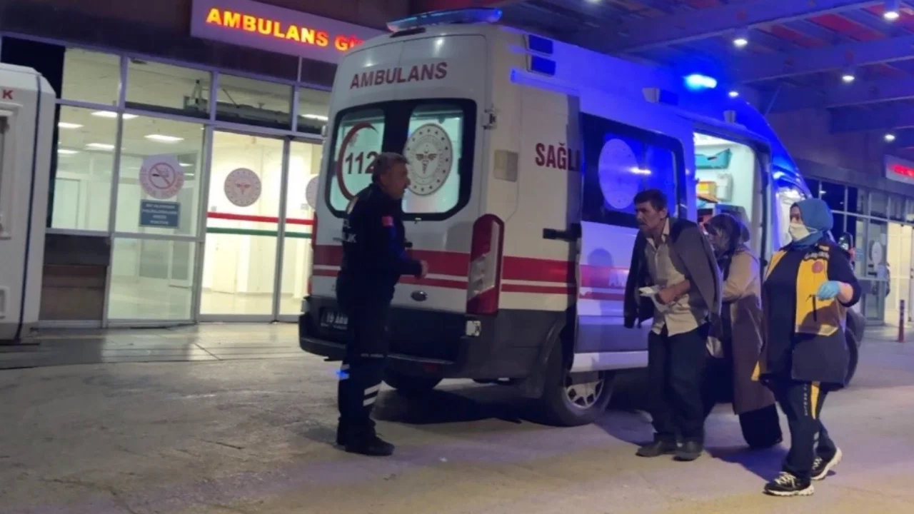 Düğün yemeği kabusa döndü: Yaklaşık 50 kişi hastanelik oldu