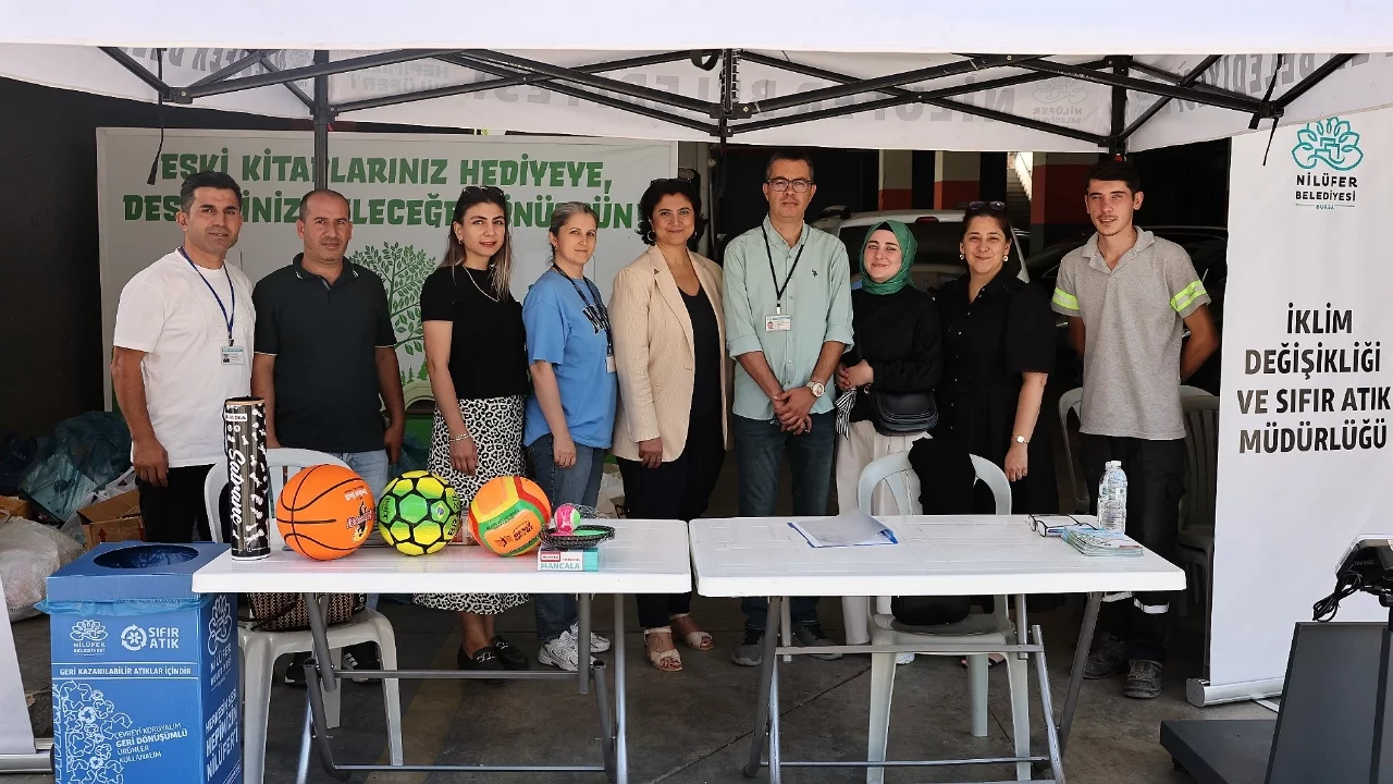 Nilüfer'de atık kağıtları getiren hediye kazanıyor