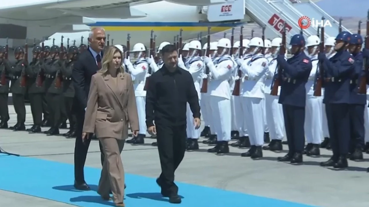 Zelenski, NATO Zirvesi için Ankara'ya geldi
