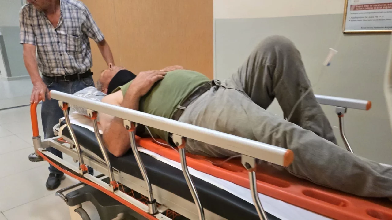 Bursa'da çatıdan düşen adam 8 gün sonra hayatını kaybetti