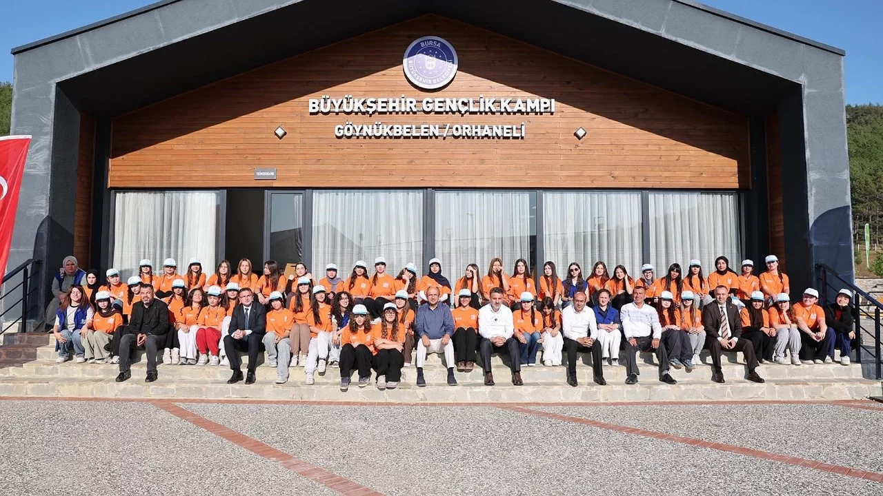 Bursa'da gençlik kampı başladı