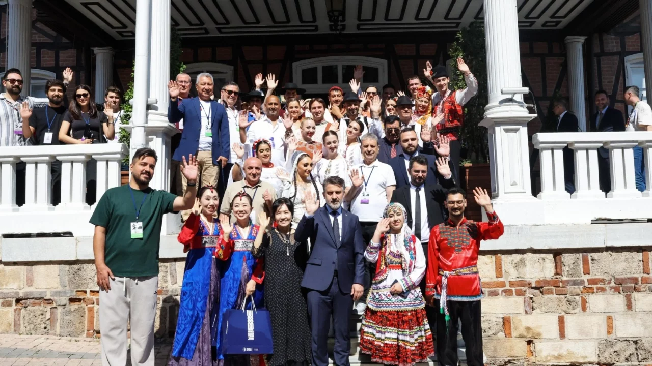 Altın Karagöz ekiplerinden Başkan Vekili Biba'ya ziyaret