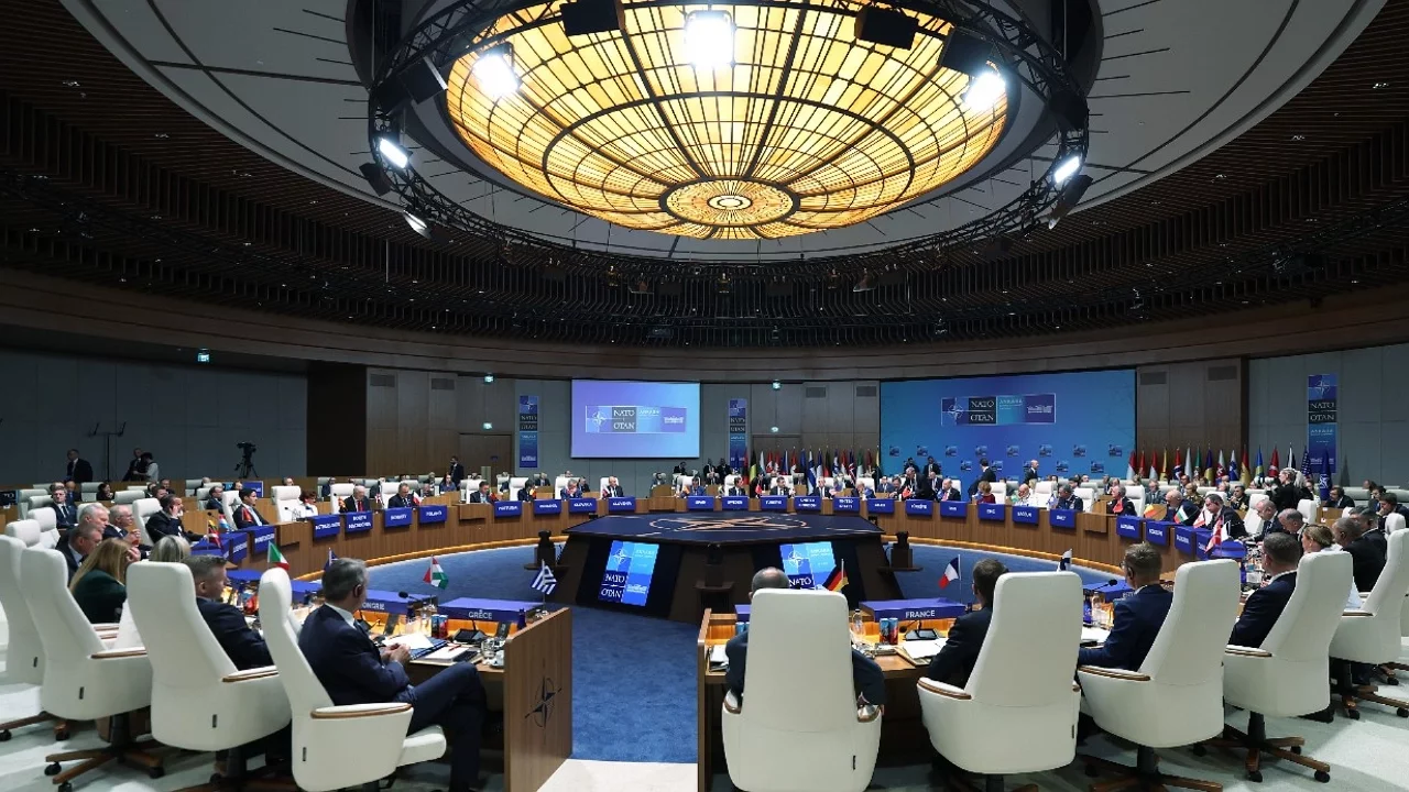 NATO Ankara Zirvesi Bildirisi yayımlandı: Ukrayna'ya 70 milyar avroluk destek taahhüdü