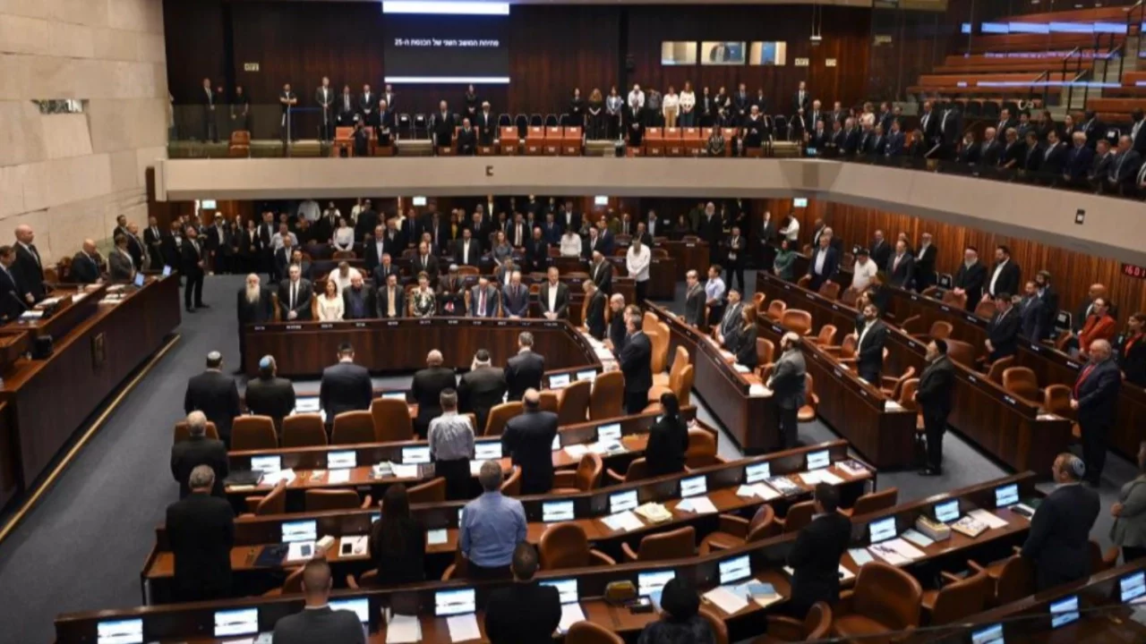 İsrail'de parlamento seçimlerinin tarihi belli oldu