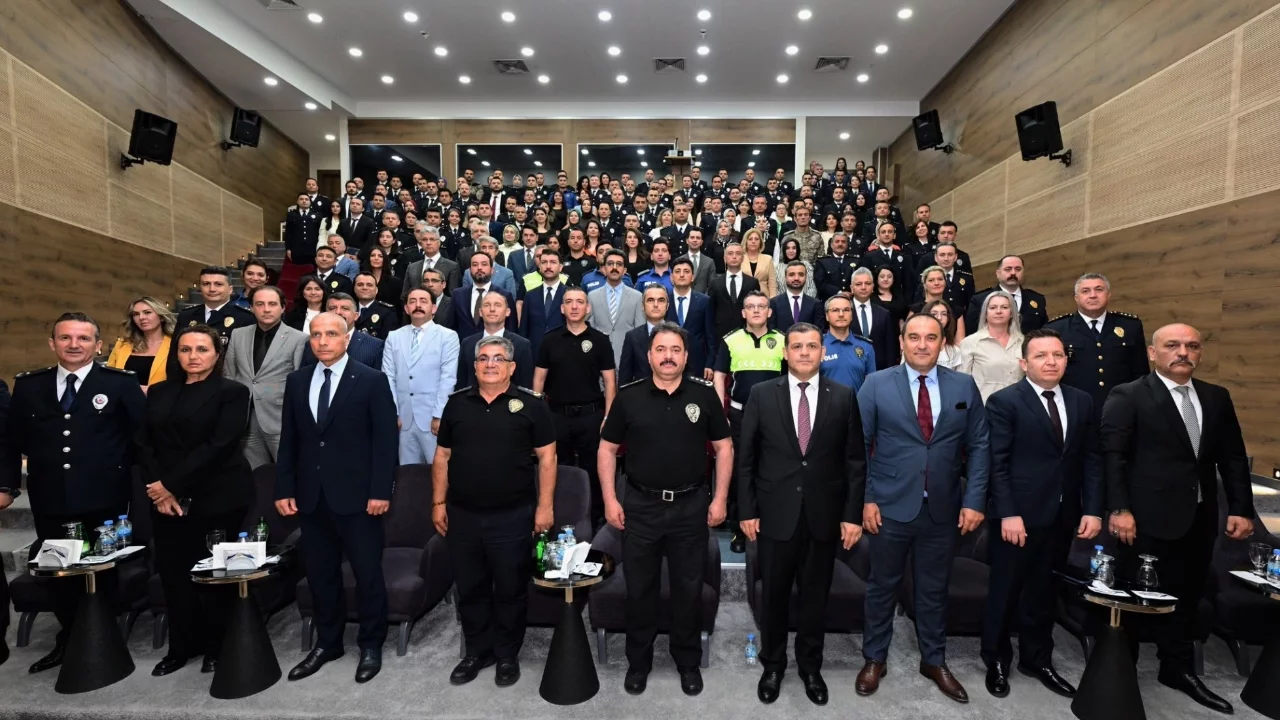 Bursa Emniyeti'nde 105 personele rütbe terfisi