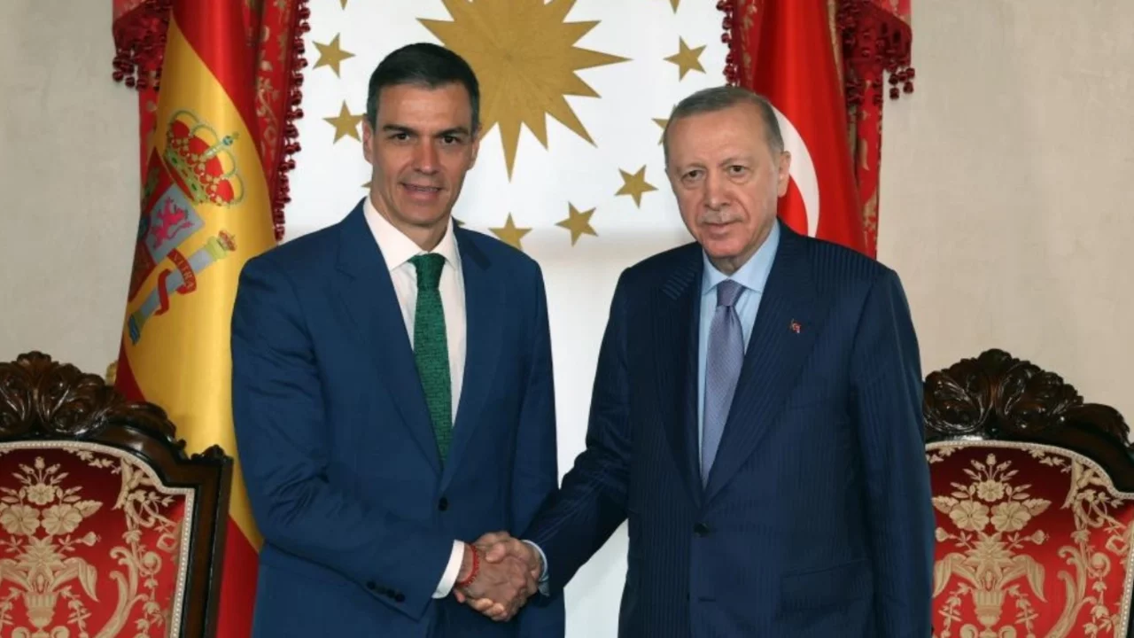 Cumhurbaşkanı Erdoğan, İspanya Başbakanı Sanchez ile Görüştü