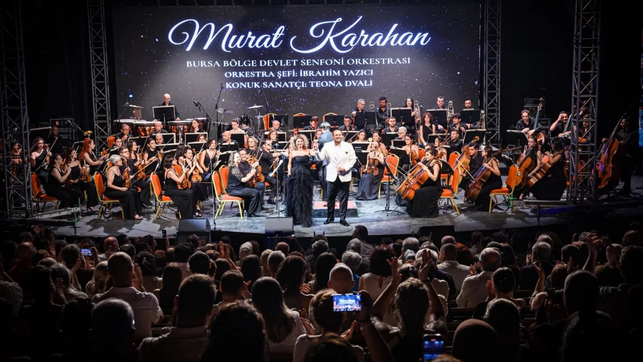64'üncü Uluslararası Bursa Festivali'ne büyüleyici açılış