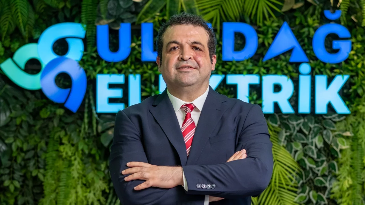 Temmuz ve Ağustos aylarında elektrik tüketimi rekor seviyeye ulaşıyor