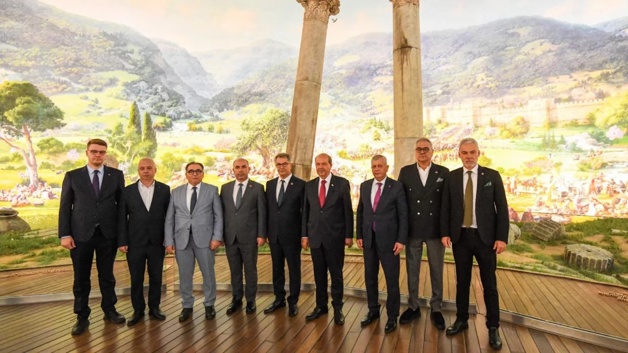 KKTC 5. Cumhurbaşkanı Ersin Tatar Osmangazi Belediyesi'nin Ev Sahipliğinde Bursa'da