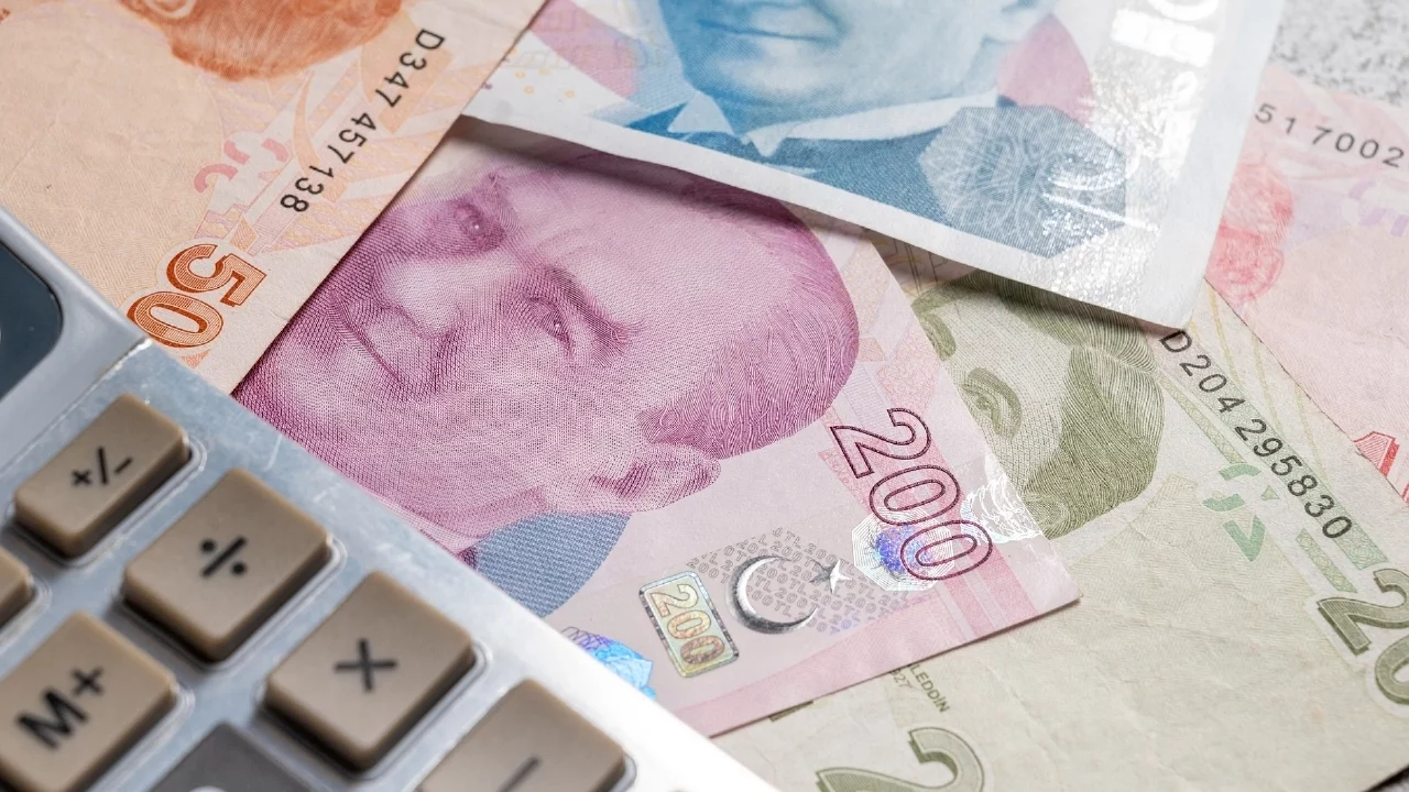 SGK açıkladı: Emekli zam farklarının ödeme tarihi belli oldu