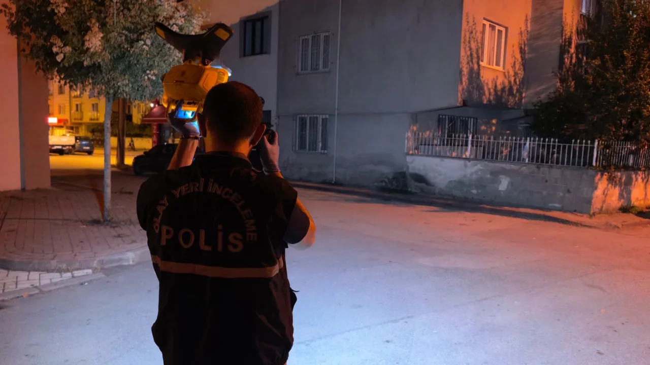 Bursa'da silahlı saldırı! Husumetlisini tüfekle vurup motosikletle kaçtı