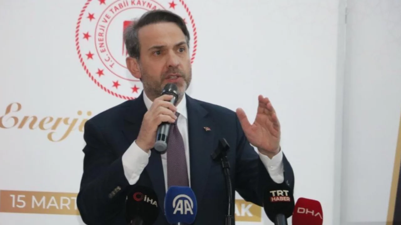 Bakan Bayraktar: Sakarya Gaz Sahası bugün 4 milyon haneye doğal gaz sağlıyor