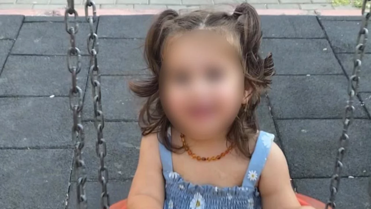 Patlayan domates konservesi 9 aylık bebeği yaktı