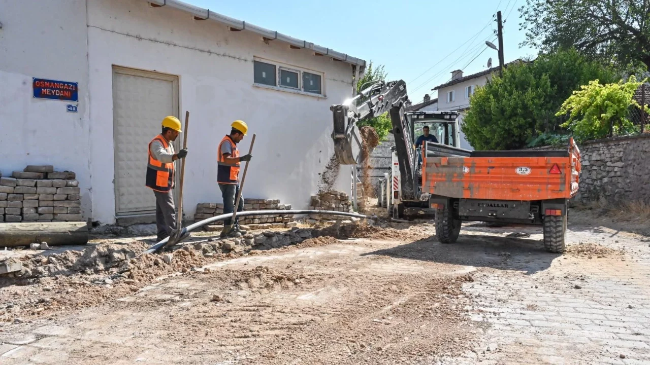 Bursa'da kırsal mahallelerin altyapısı güçleniyor