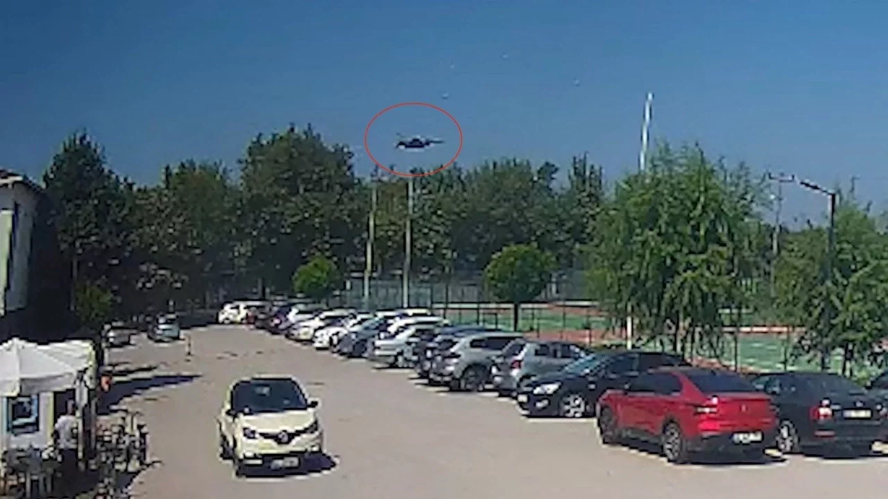 Yalova'da F-16'nın kaza kırıma uğradığı anlar kamerada