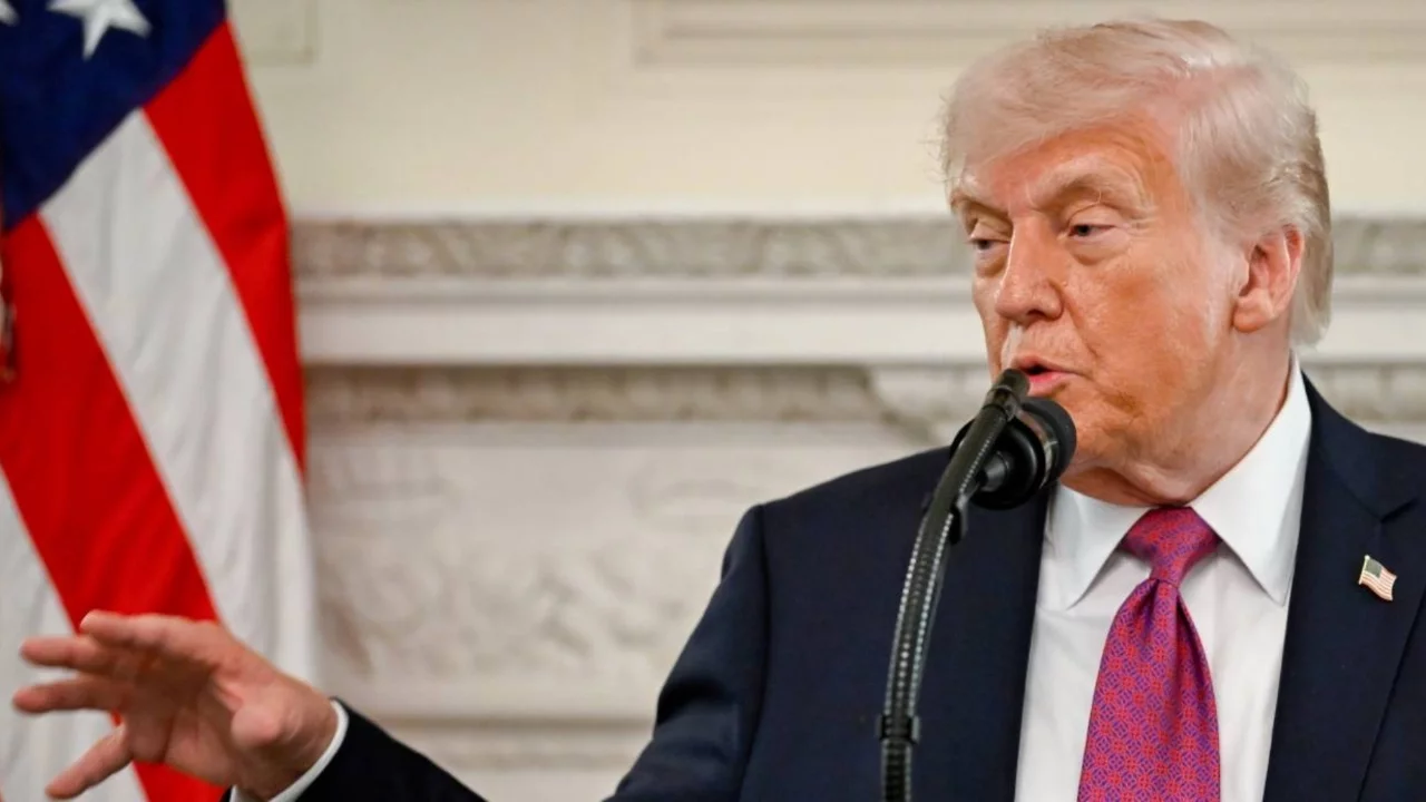 Trump'tan Umman'a Hürmüz Boğazı tehdidi