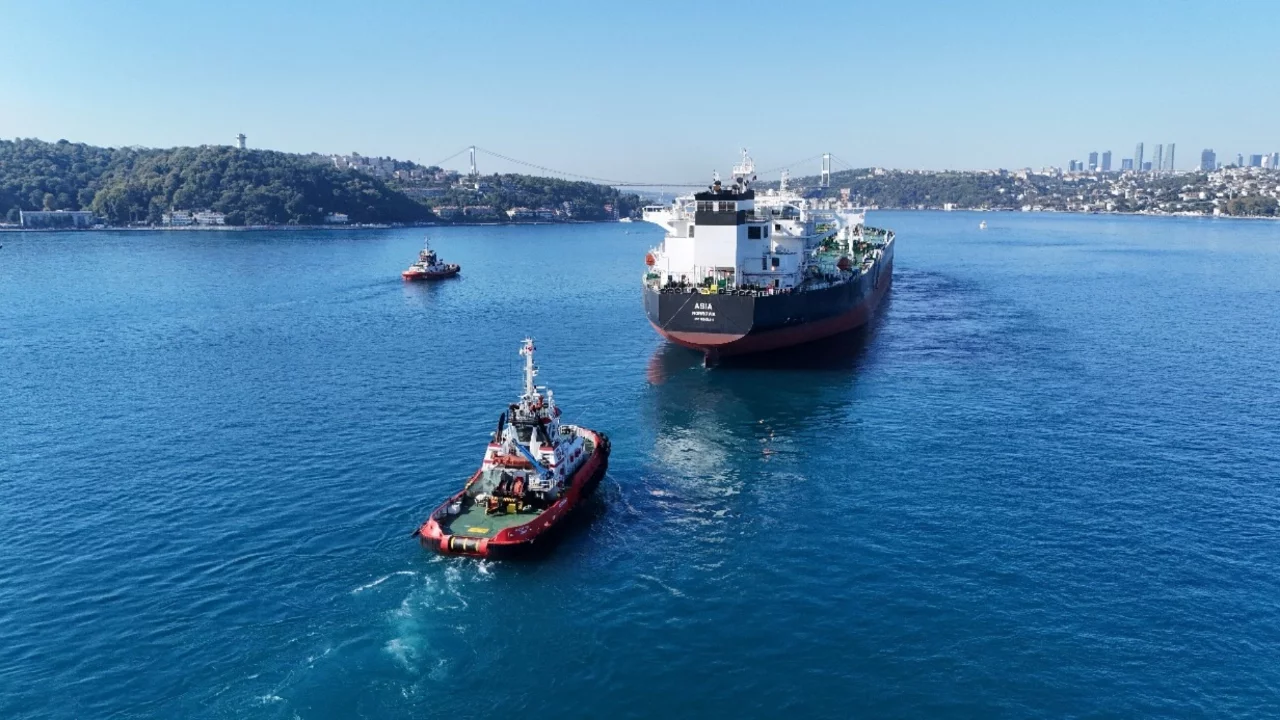 Rusya'da petrol tankerine İHA saldırısı