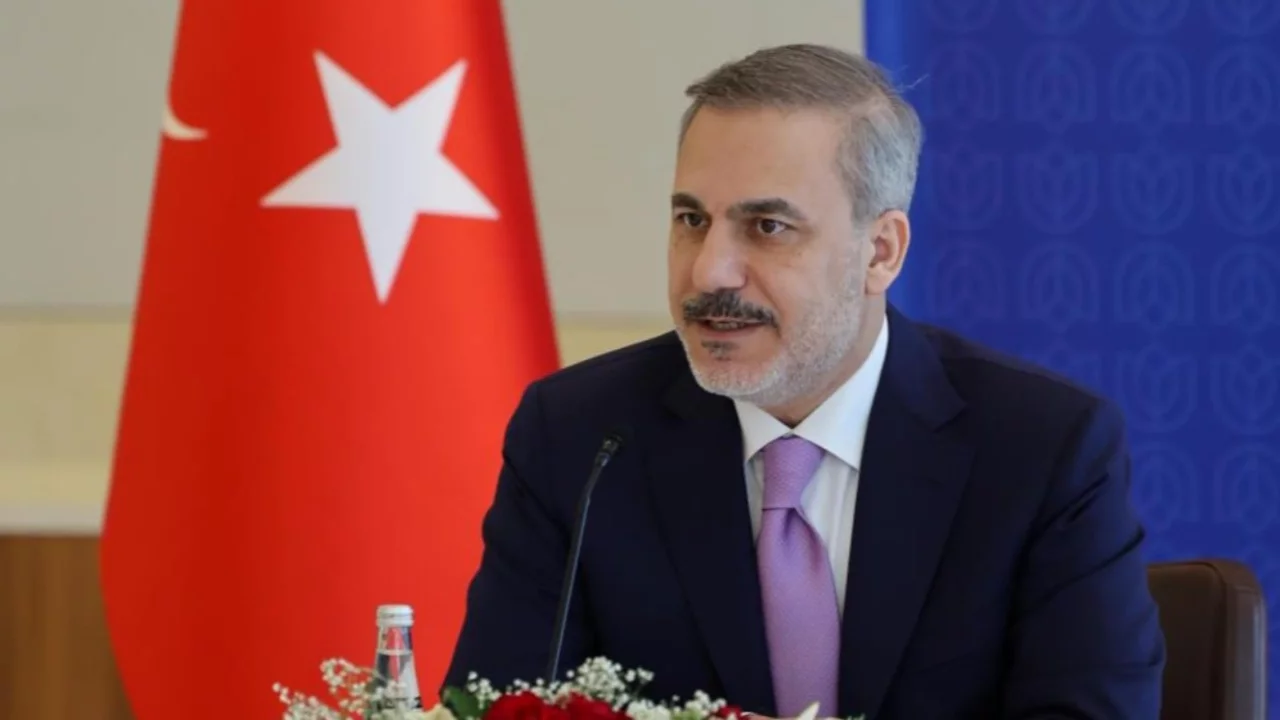 Hakan Fidan, İranlı mevkidaşı Arakçi ile görüştü