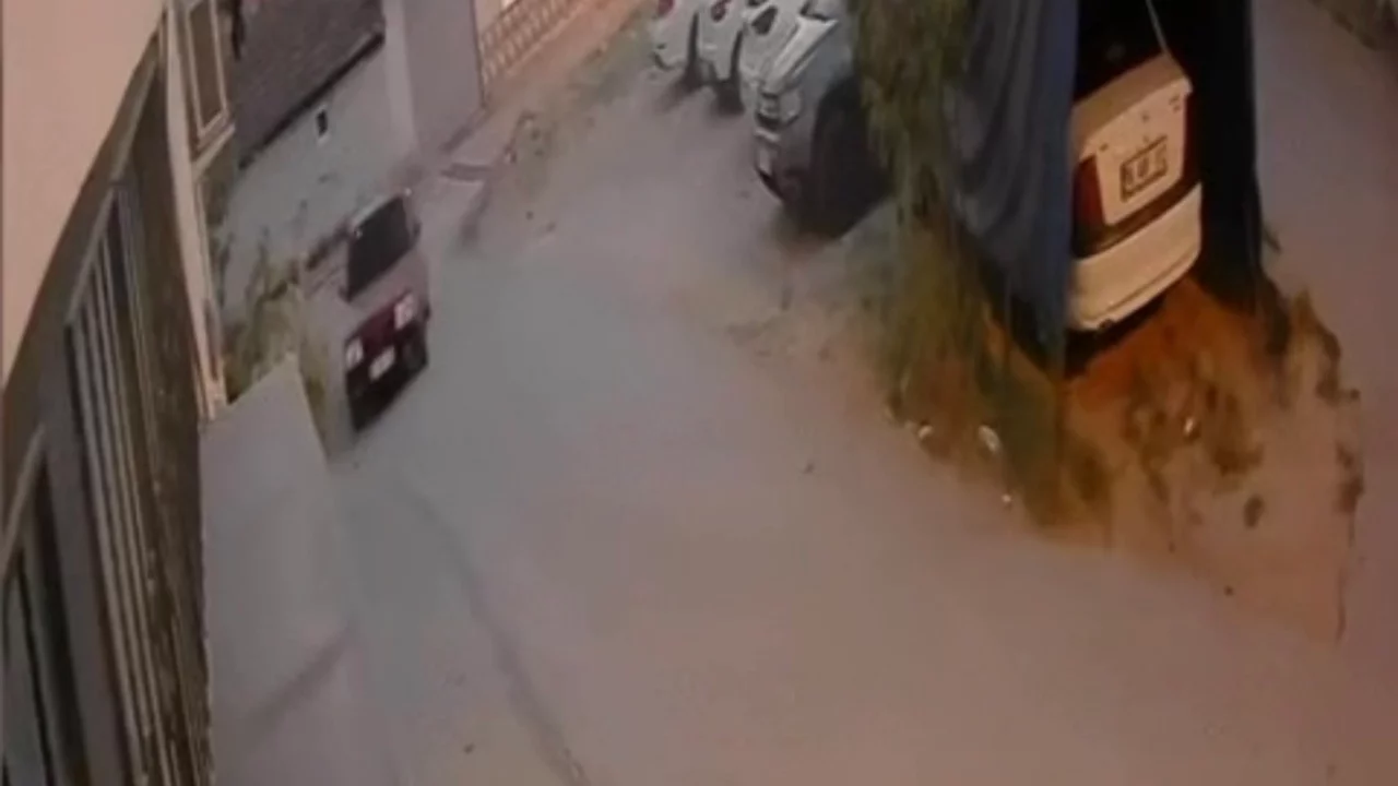 Bursa'da çocukların yanından drift yaparak geçti