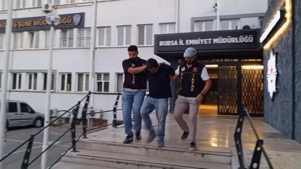 Bursa'da 9 yıl 7 ay hapis cezası bulunan firari yakalandı
