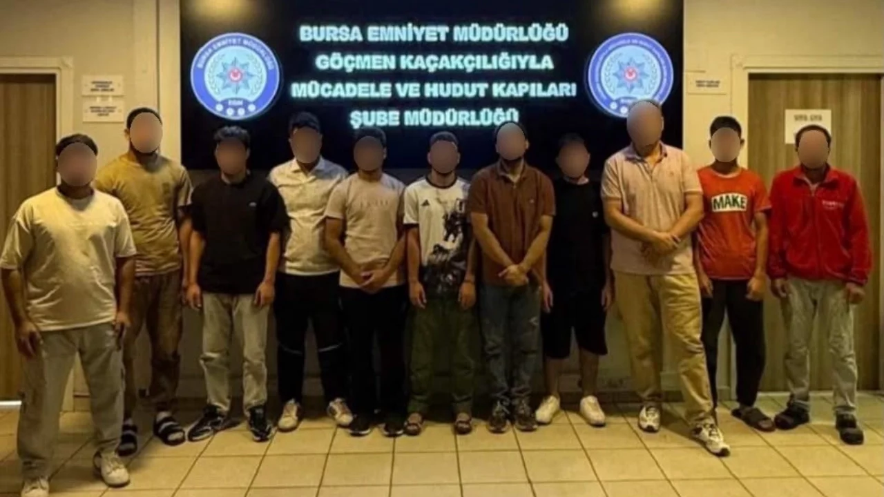 Bursa'da kaçak çalıştırılan 11 yabancı yakalandı