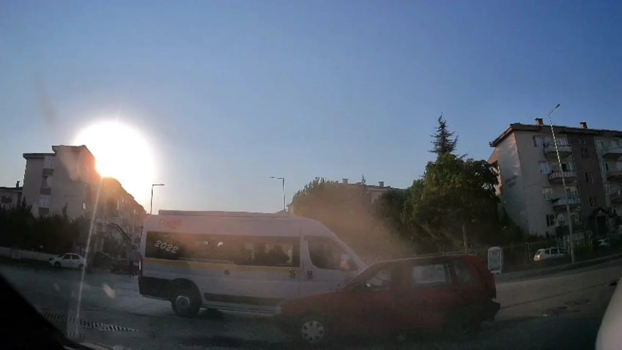 Bursa'da feci kaza: 1'i ağır 4 yaralı