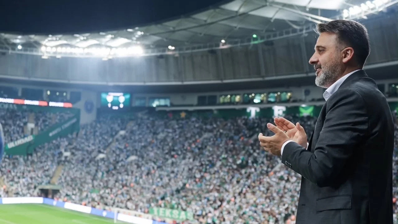 Bursaspor maçı için Kültürpark'a dev ekran