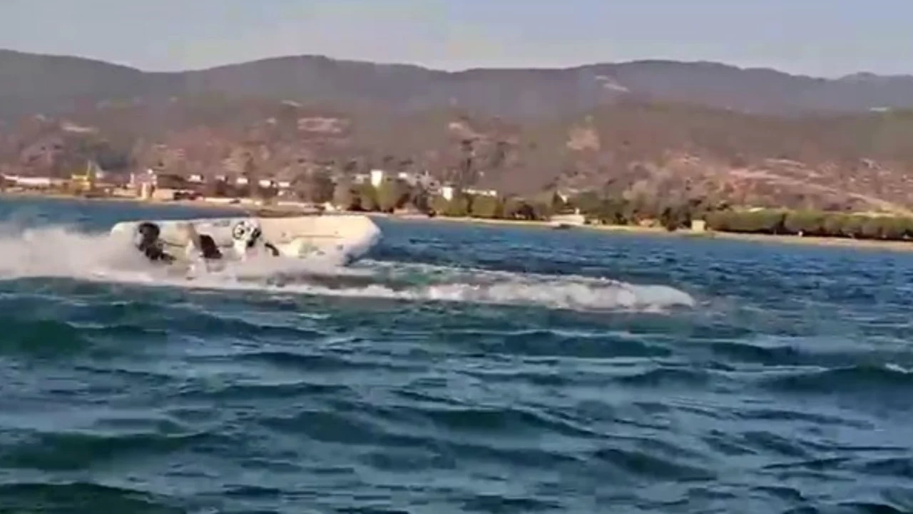 Bursa'da teknedeki 3 kişi göle düştü: 1 yaralı