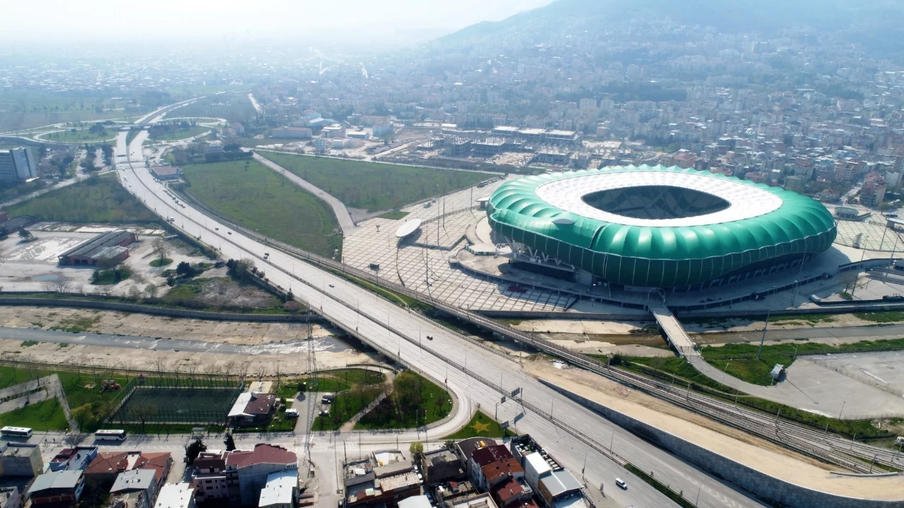 Bursa'da 30 Ağustos yürüyüşü için yollar kapanacak