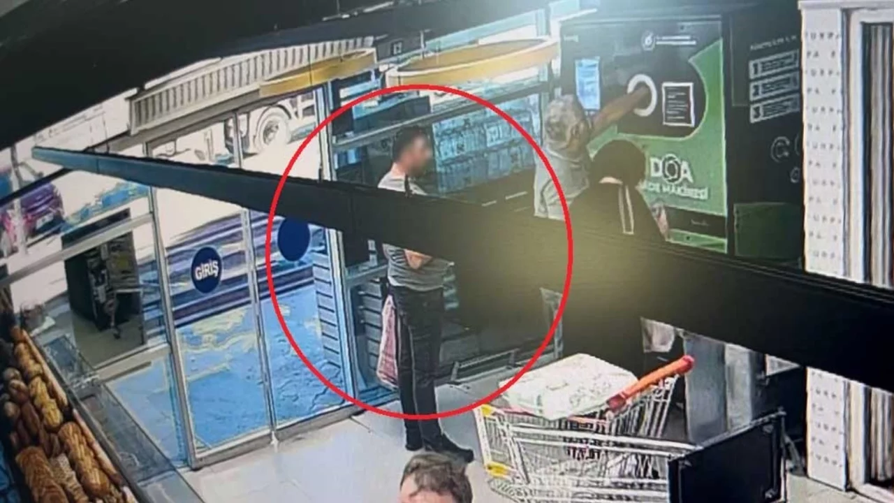 Bursa'da 60 bin liralık sigara hırsızlığı kamerada