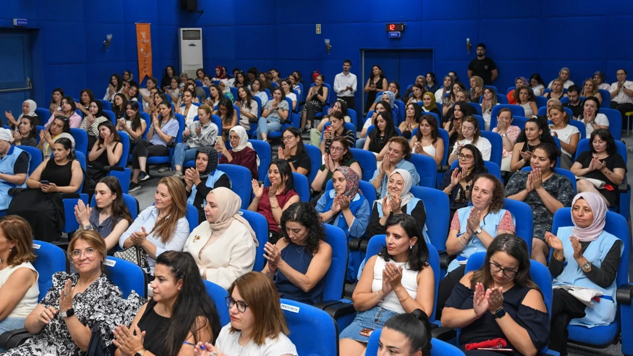 Nur Sürer'den Cemile'nin İzinde Edebiyat ve Emek Buluşması