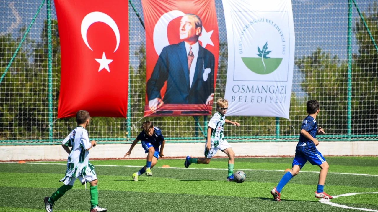 Feyyaz Alptuğ Memişoğulları'nın Adı Yeşil Sahalarda Yaşıyor