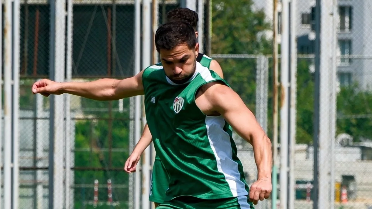 Bursaspor, Manisa FK maçının hazırlıklarına başladı