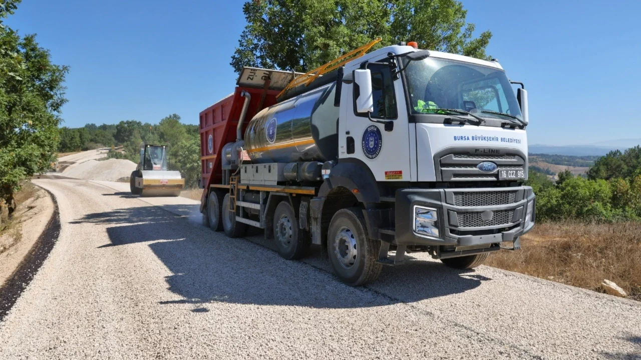 Bursa'nın 4 ilçesine toplam 32,5 kilometre yeni yolx