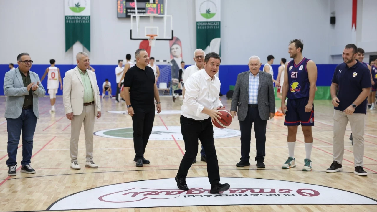 Başkan Erkan Aydın'dan basketbola tam destek