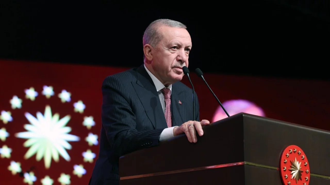 Erdoğan'dan Avrupa şampiyonu Filenin Sultanları'na tebrik