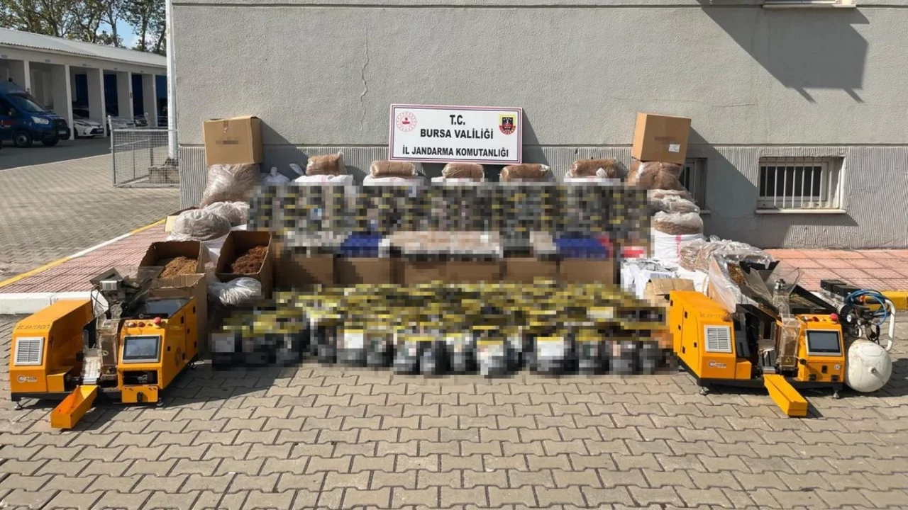 Bursa'da 3,2 milyon liralık kaçak tütün operasyonu