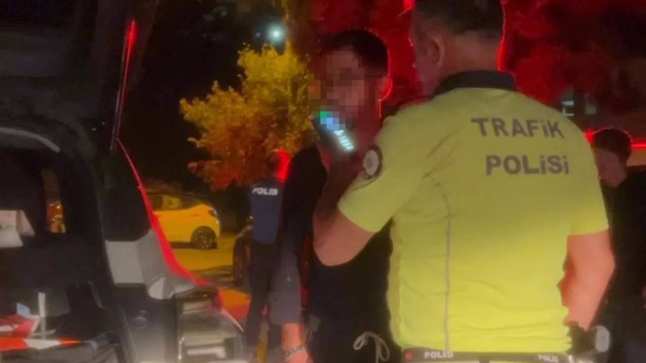 Bursa'da otomobil motosiklete çarptı: Sürücü alkollü çıktı