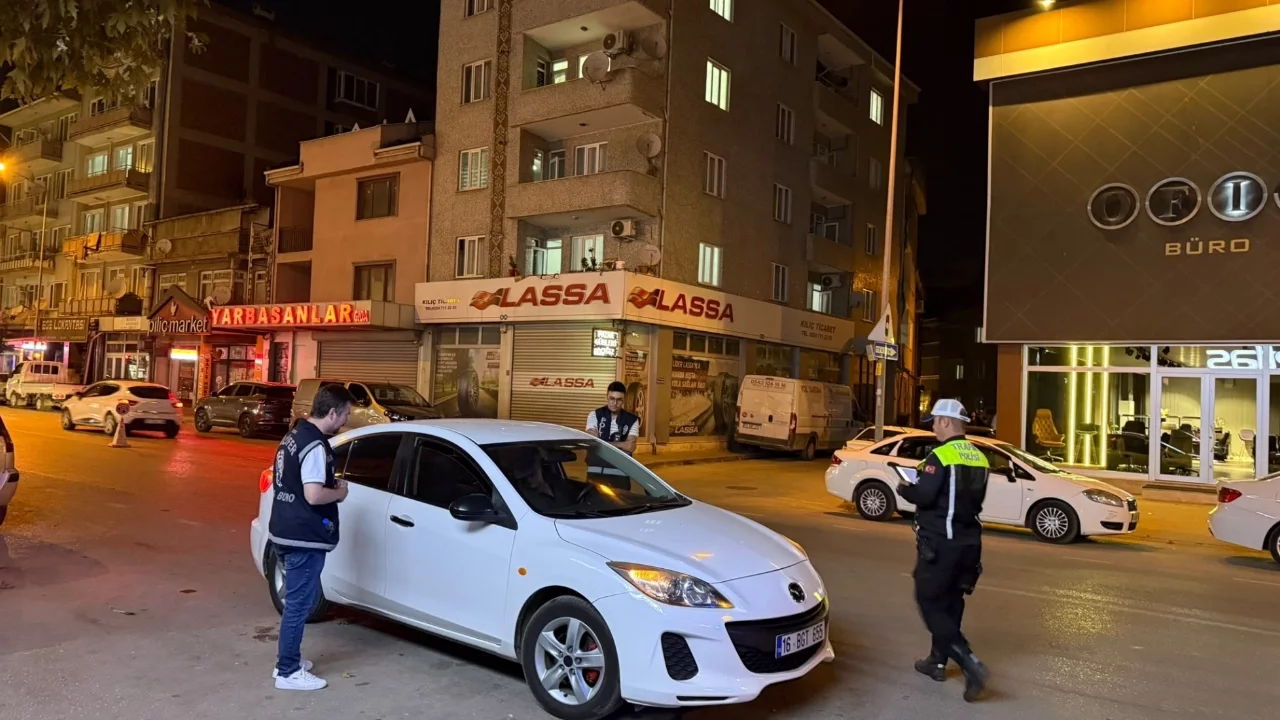 Bursa'da asayiş uygulamasında 45 iş yeri denetlendi